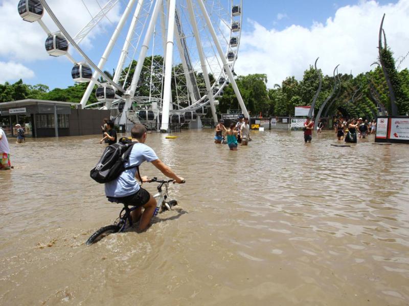 archival image of brisbane flooding in southbank